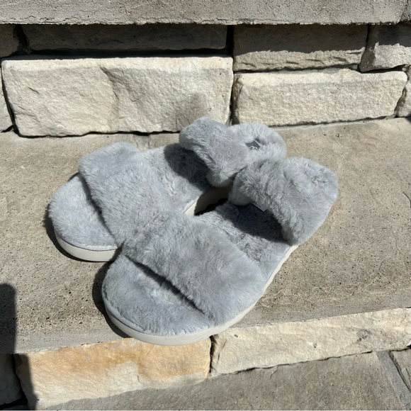 Koolarubba by UGG furry fluffy double strap slide on Sz 12 - Picture 9 of 9